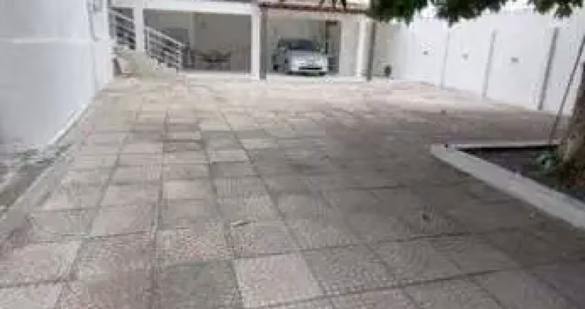 Casa com 2 dormitórios à venda, 270 m² por R$ 420.000,00 - Funcionários II - João Pessoa/PB