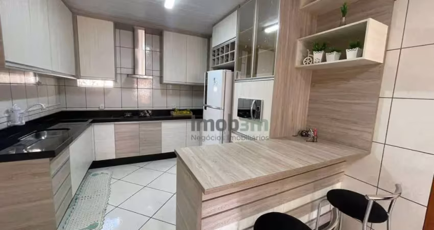 Sobrado com 3 dormitórios à venda, 175 m² por r$ 650.000,00 - portuguesa - londrina/pr