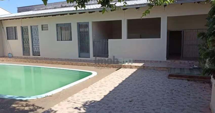 Casa com 3 dormitórios à venda, 217 m² por r$ 750.000,00 - califórnia - londrina/pr
