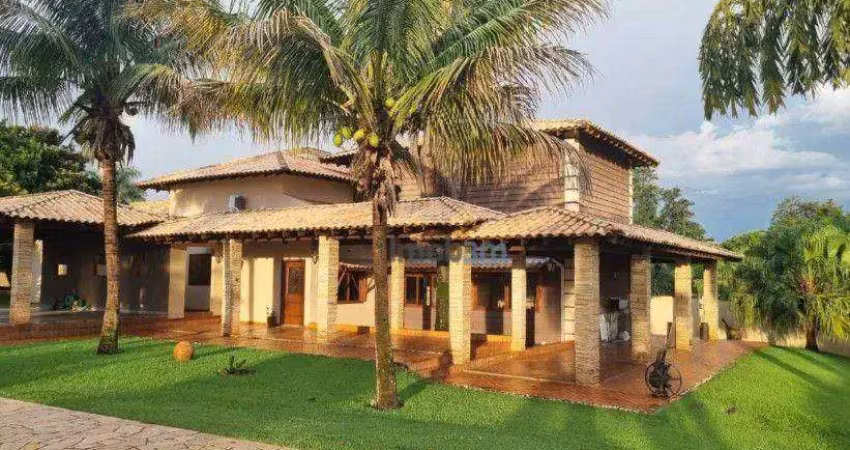 Casa com 4 dormitórios para alugar, 415 m² por R$ 407/mês - Recanto dos Pinheiros - Cambé/PR