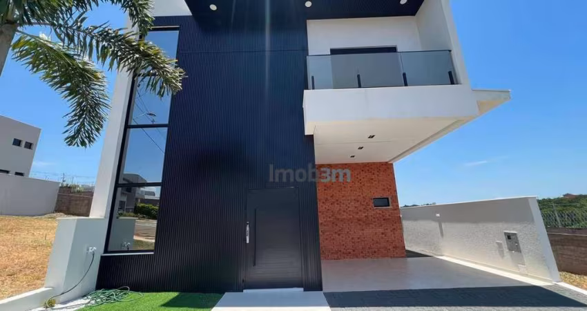 Sobrado com 4 dormitórios à venda, 225 m² por R$ 1.700.000,00 - Parque Taua - Londrina/PR