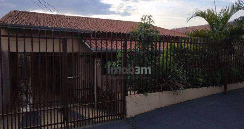 Casa com 3 dormitórios à venda, 200 m² por R$ 240.000,00 - Conjunto Habitacional Violim - Londrina/PR