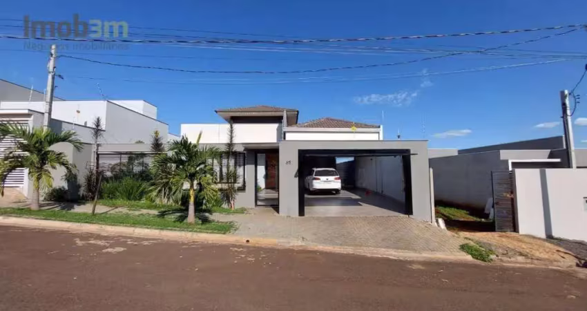 Casa com 3 dormitórios à venda, 200 m² por r$ 900.000,00 - centro - cambé/pr