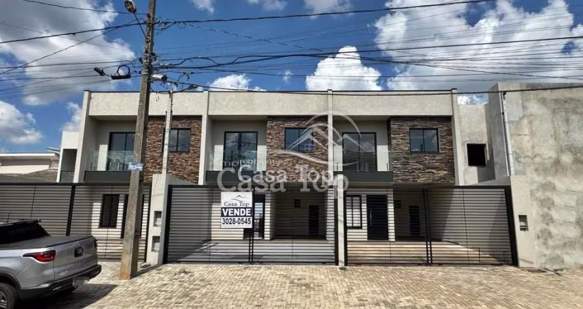 Sobrado triplex à venda Jardim Carvalho