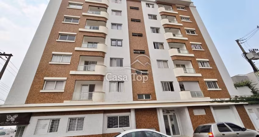 Apartamento semimobiliado à venda Edifício Vernon - Centro