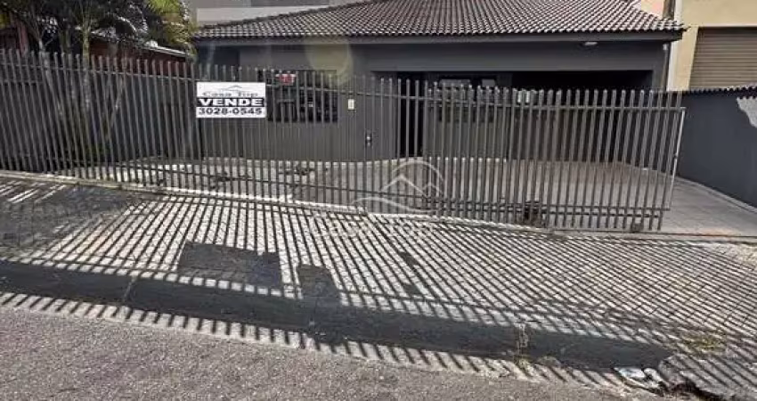 Casa à venda Centro