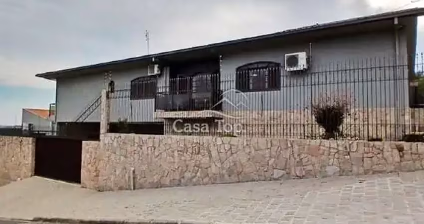 Casa com 6 quartos à venda no Nova Rússia, Ponta Grossa 