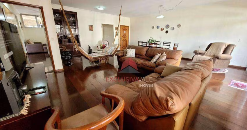 Apartamento com 200m² no Bairro Vila Adyana
