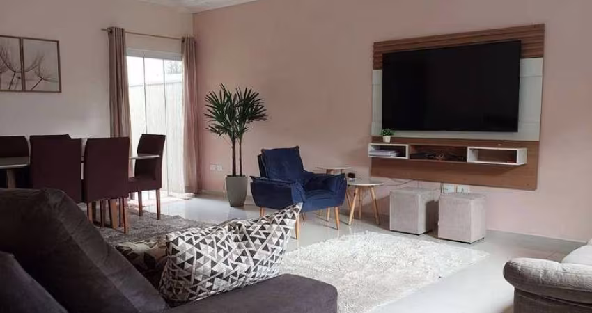 Linda Casa com 03 dormitórios à venda, 172 m² por R$ 640.000 - Jardim Terras de São João - Jacareí/SP