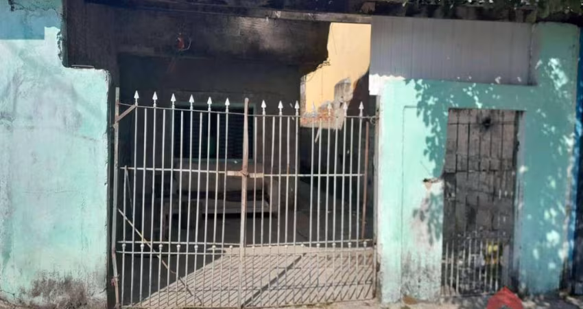 Casa com 2 dormitórios à venda, 60 m² por R$ 200.000,00 - Jardim Itapoã - São José dos Campos/SP