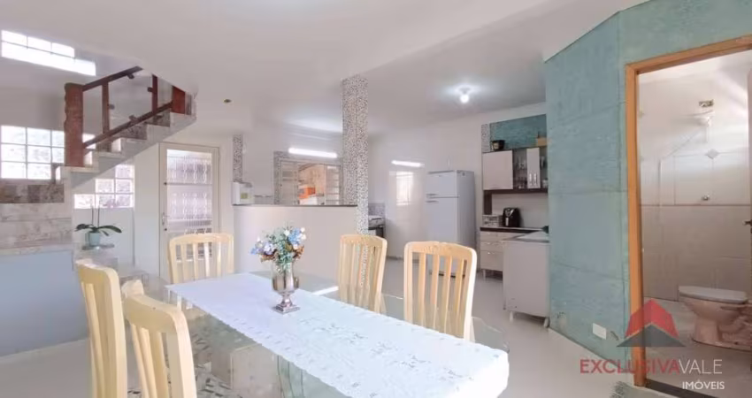 Lindo Sobrado com 03 dormitórios à venda, 250 m² por R$ 640.000 - Jardim Satélite - São José dos Campos/SP