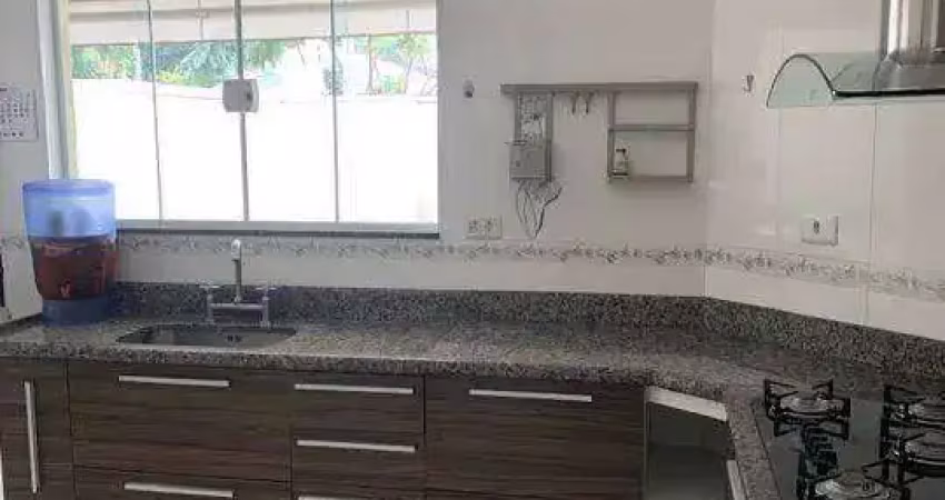 Casa à venda, 157 m² por R$ 750.000,00 - Condomínio Hípica Pinheiro - Taubaté/SP