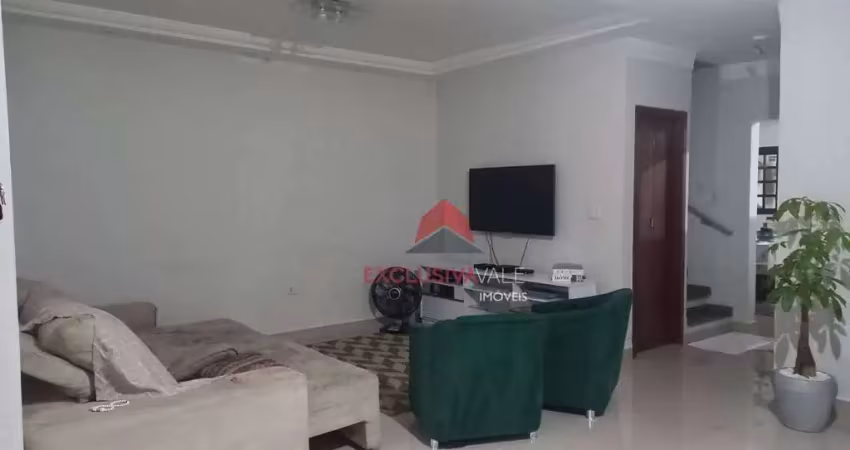 Casa com 4 dormitórios sendo 1 suíte à venda, 175 m² por R$ 750.000 - Jardim Sul - São José dos Campos/SP