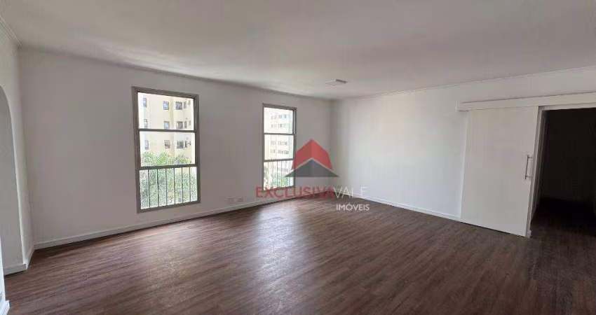 Apartamento com 3 dormitórios à venda, 118 m² por R$ 760.000,00 - Vila Adyana - São José dos Campos/SP