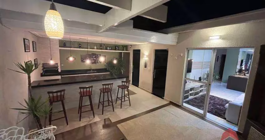 Casa com 3 dormitórios à venda, 70 m² por R$ 640.000,00 - Eugênio de Melo - São José dos Campos/SP