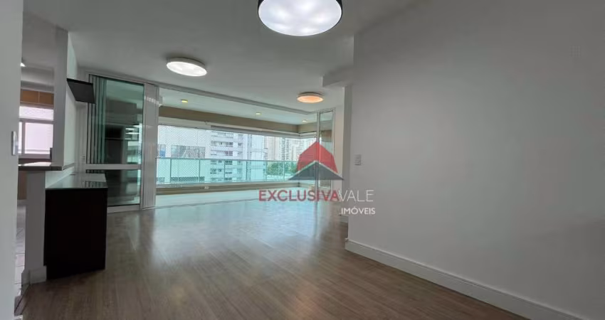 Apartamento a 50m da praça Ulisses Guimarães com 98m² e 2 suítes