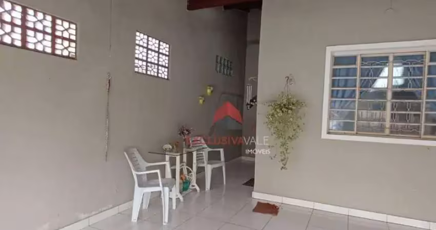 Casa com 3 dormitórios à venda, 116 m² por R$ 480.000,00 - Jardim das Indústrias - São José dos Campos/SP