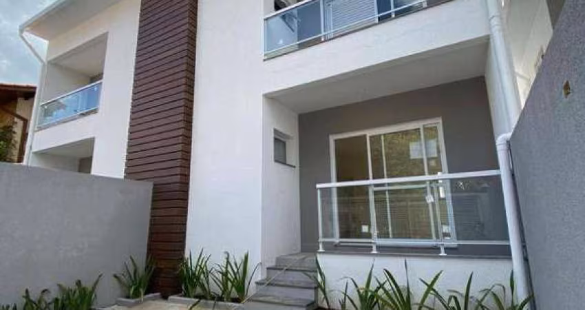 Casa com 3 dormitórios à venda, 135 m² por R$ 675.600,00 - Jardim das Indústrias - São José dos Campos/SP