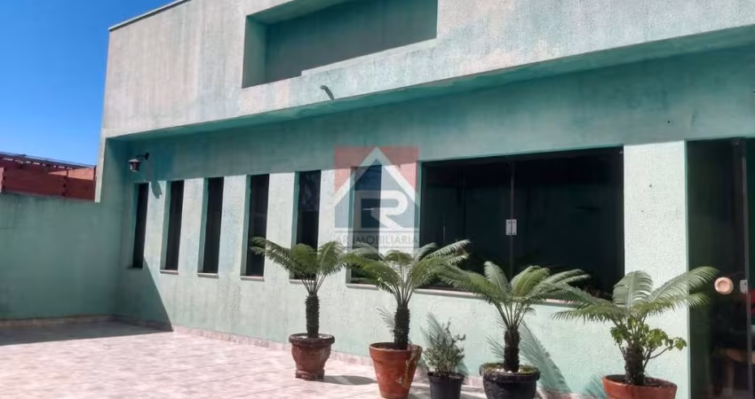 Casa à venda no bairro Jardim das Maravilhas - Santo André/SP