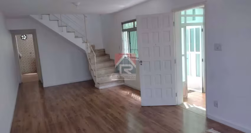 Casa à venda no bairro parque jaçatuba - santo andré/sp