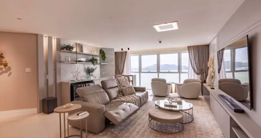 Apartamento com 3 quartos à venda na Rua Julieta Lins, 32, Pioneiros, Balneário Camboriú