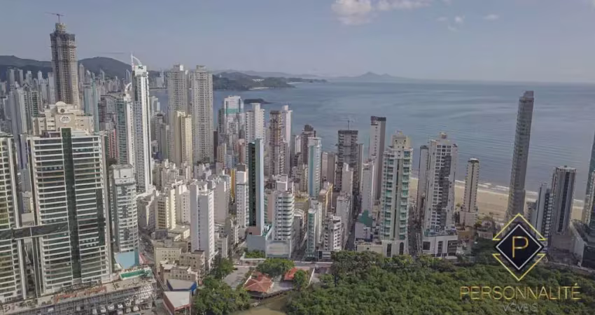 Apartamento com 4 quartos à venda na Rua 3750, 181, Centro, Balneário Camboriú