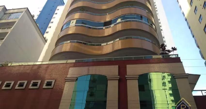 Apartamento com 3 quartos à venda na Rua 904, 180, Centro, Balneário Camboriú