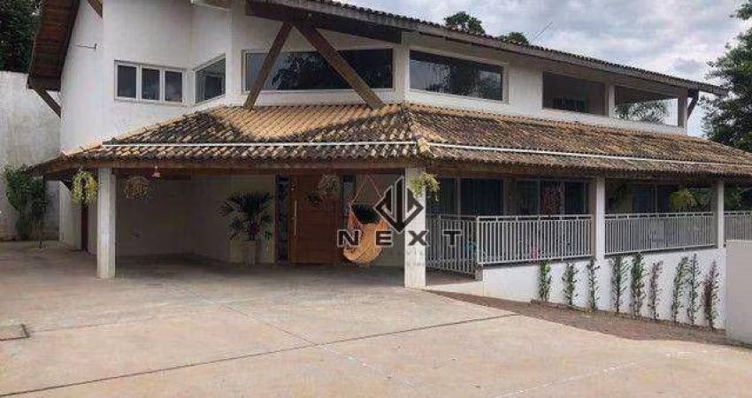 Casa com 6 dormitórios à venda, 520 m² por R$ 1.900.000,00 - Parque Jaguari (Fazendinha) - Santana de Parnaíba/SP