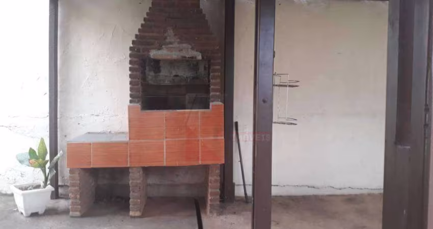 Casa com 3 dormitórios à venda, 111 m² por R$ 600.000,00 - Vila Santa Catarina - Americana/SP