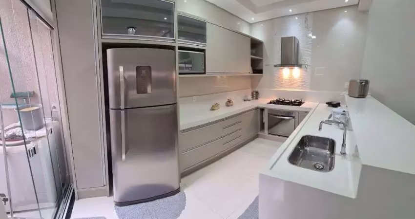 Casa com 2 dormitórios à venda, 125 m² por R$ 724.000 - Parque Universitário - Americana/SP