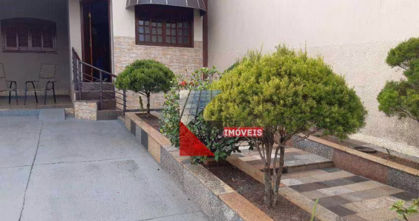 Casa com 3 dormitórios à venda, 162 m² por R$ 400.000,00 - Vila Mathiesen - Americana/SP