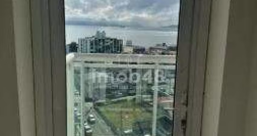 Duplex em Barreiros - São José: 100m², 1 Suíte, 2 Banheiros