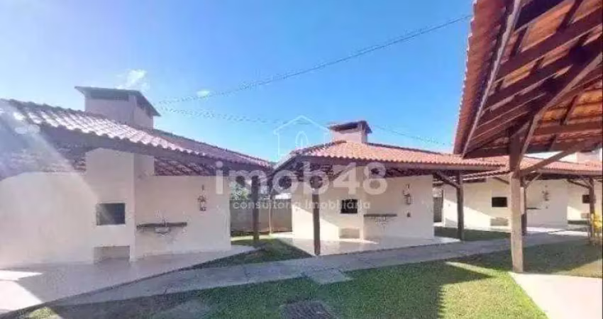 <p>descubra o seu novo lar em biguaçu! este apartamento à venda está localizado no bairro fundos e oferece 46 m² de área útil muito bem distribuídos, com 2 dormitórios e 1 banheiro, proporcionan