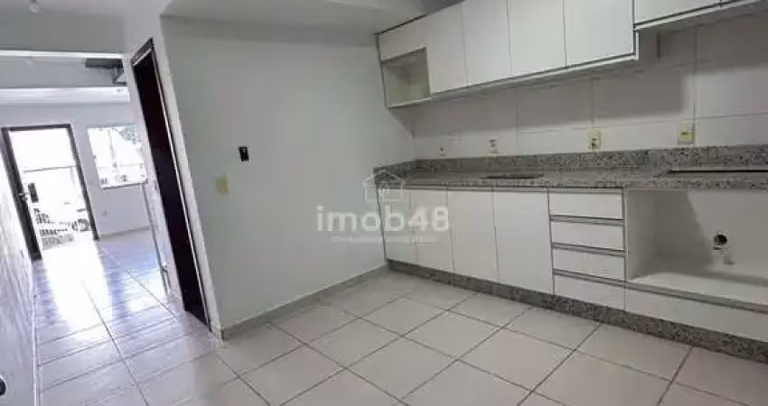 Sobrado à venda no aririu, palhoça: 2 quartos, 70m² por r$330mil