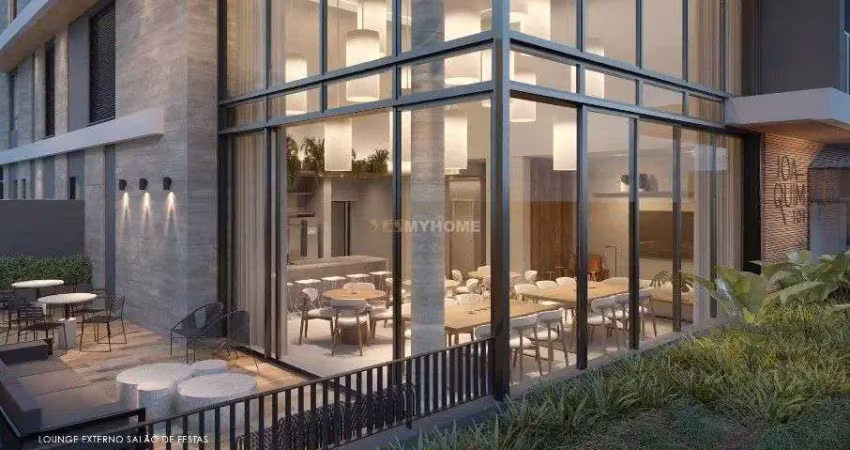 Apartamento no ahú, com 3 quartos sendo 1 suíte e 2 vagas