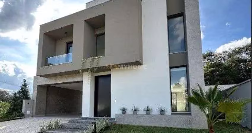 Casa em condomínio no barigui com 4 suítes e 4 vagas