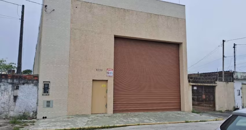 Galpão/Pavilhão Salão Comercial para Aluguel em Vila Sonia Praia Grande-SP