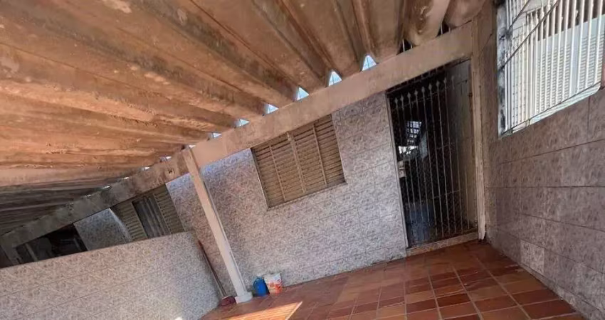 Casa térrea para aluguel em vila tupi praia grande-sp