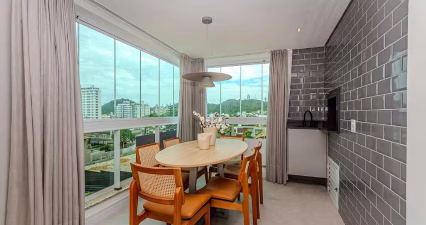 Apartamento no Ed. Bora Bora na Praia Brava