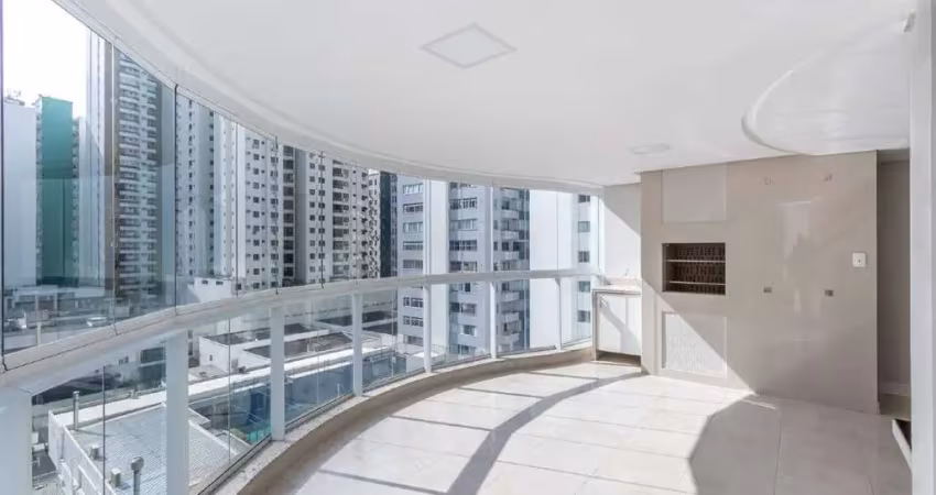 Apartamento perto do mar à venda no ed. la madeson em balneário camboriú