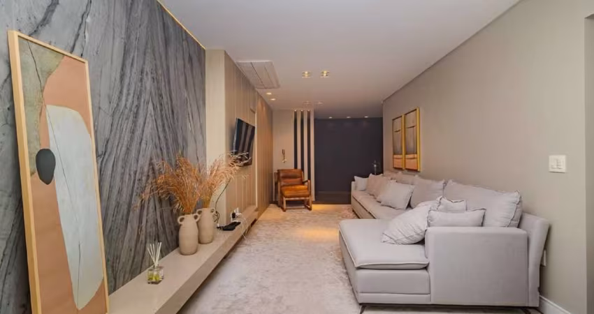 Apartamento Frente Mar à venda em Balneário Camboriú