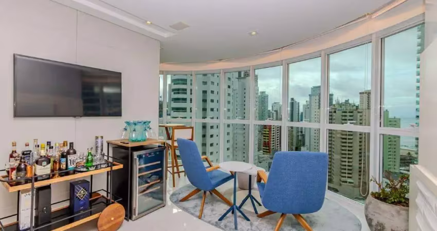 Apartamento com 3 suítes no ed. elegance tower em balneário camboriú.