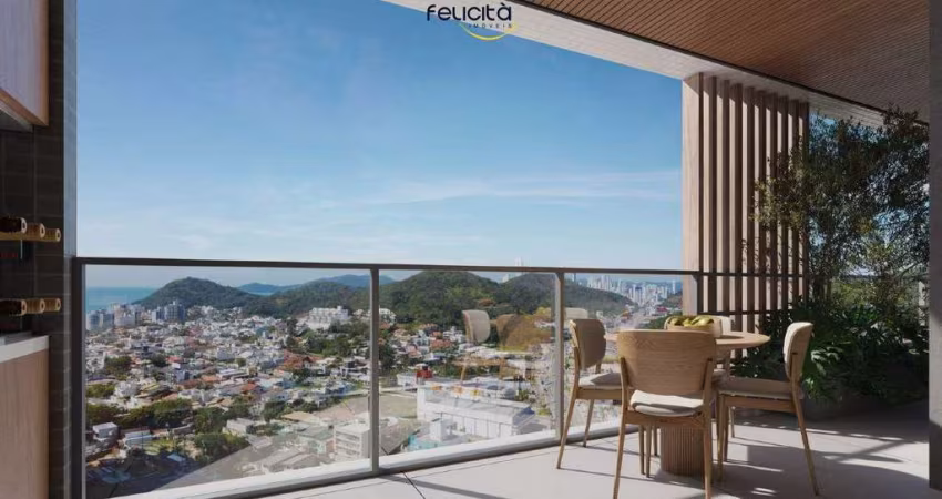 Apartamento com vista para o mar à venda na Praia Brava.