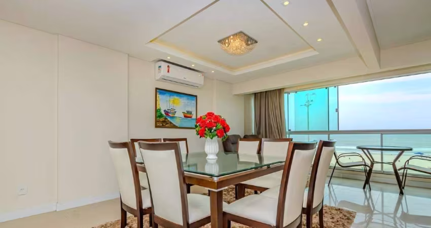 Apartamento Frente Mar à venda em Balneário Camboriú