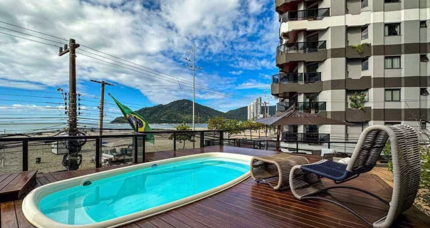 Apartamento Frente Mar à venda com 4 suítes