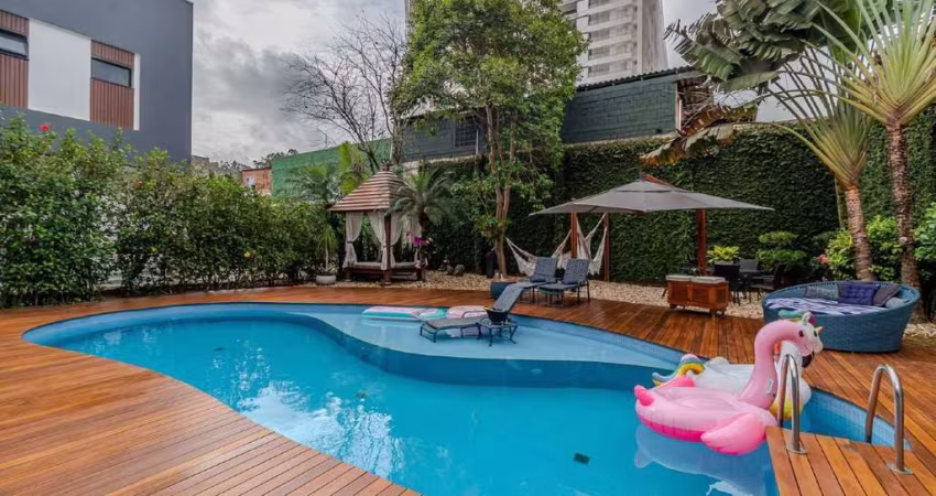 Casa no condomínio Horizontal Praia Brava