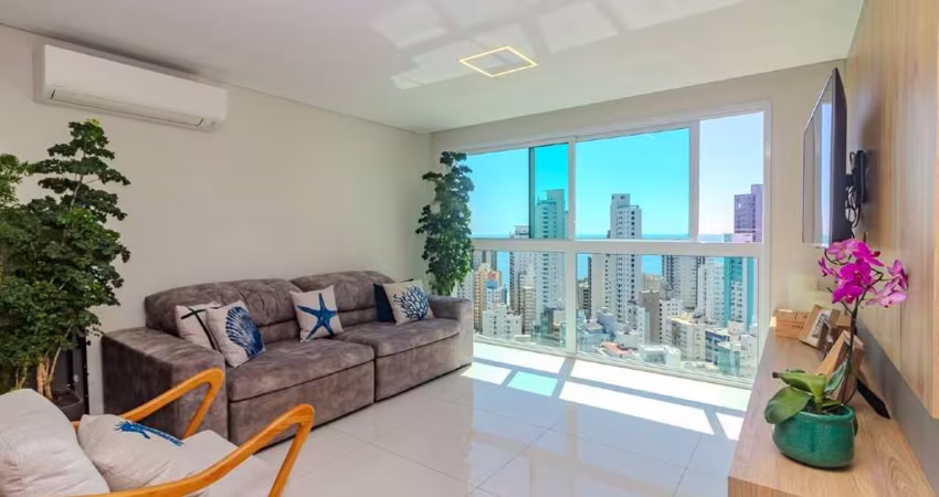 Apartamento com vista mar à venda no Ed. Phoenix Tower em Balneário Camboriú