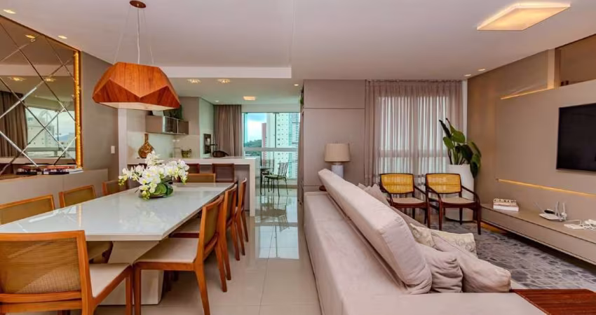 Apartamento à venda no Ed. Império das Ondas em Balneário Camboriú