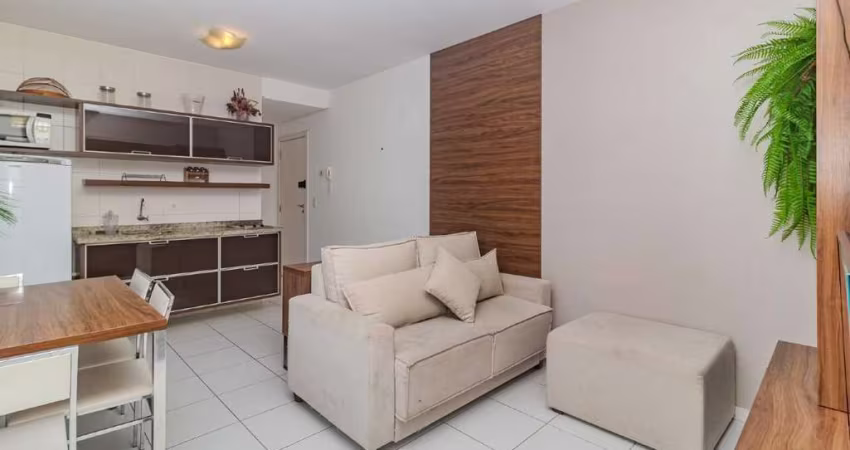 Loft à venda a poucos passos do mar no Ed. Terraços da Rainha em Balneário Camboriú