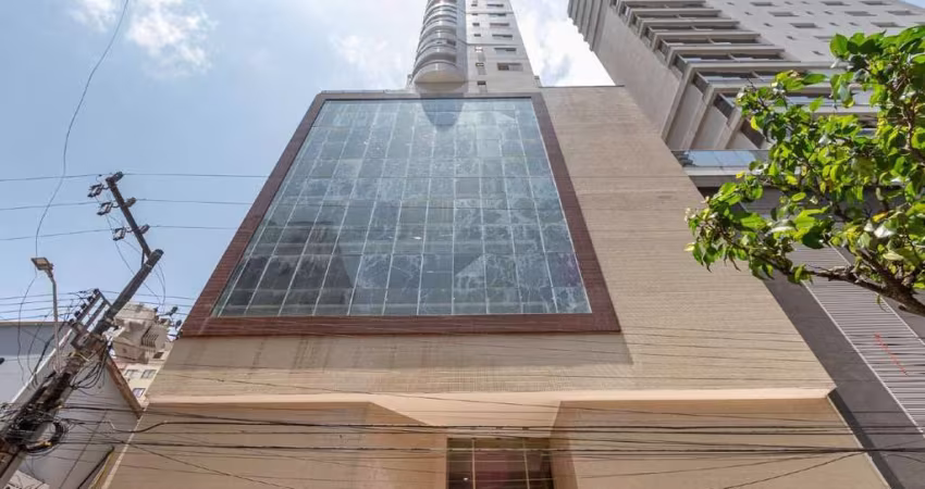Apartamento à venda no Ed. Barcelona Plaza em Balneário Camboriú